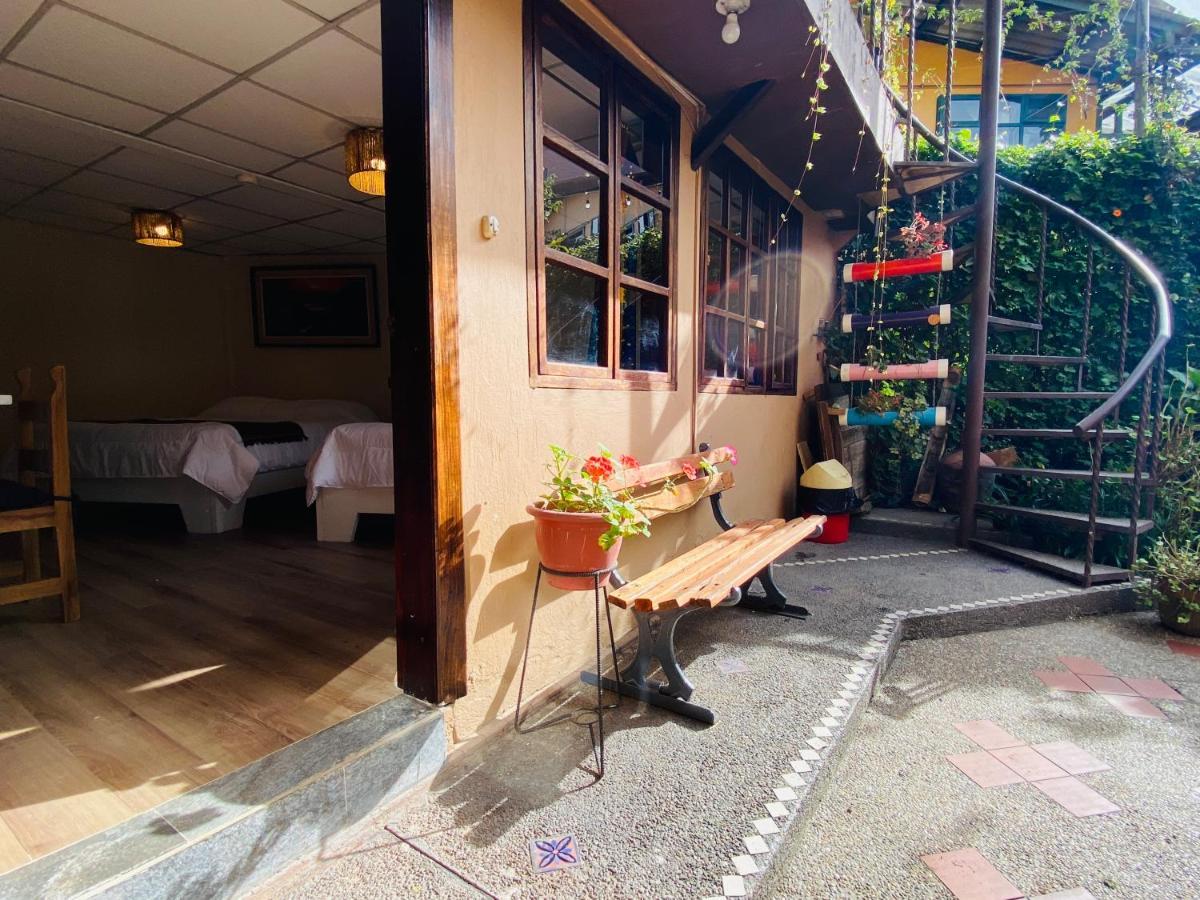 Arupo Bed And Breakfast Quito Esterno foto